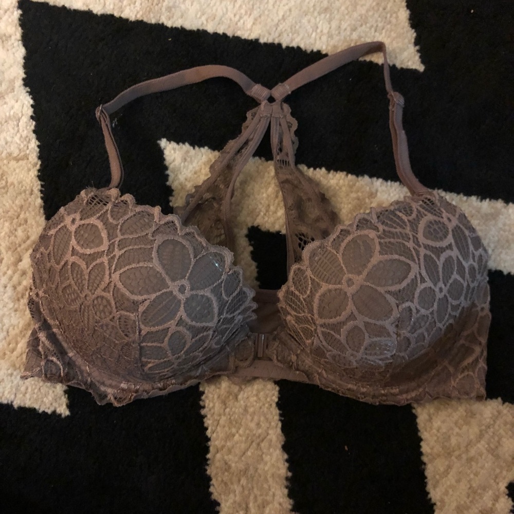 Pink Victoria’s Secret bra